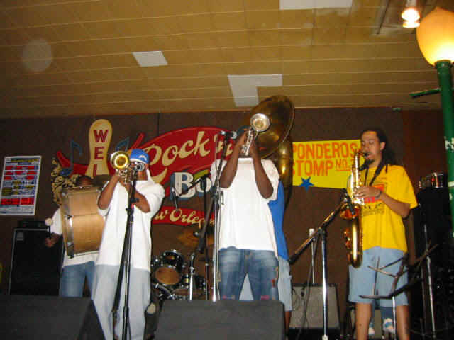 Fest 03 122.jpg (63722 bytes)